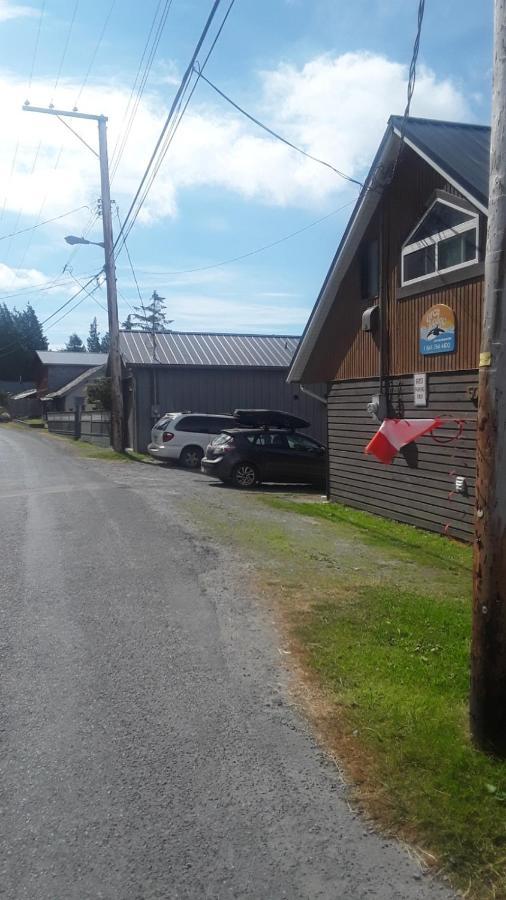 Orca Lodge Sointula Eksteriør billede